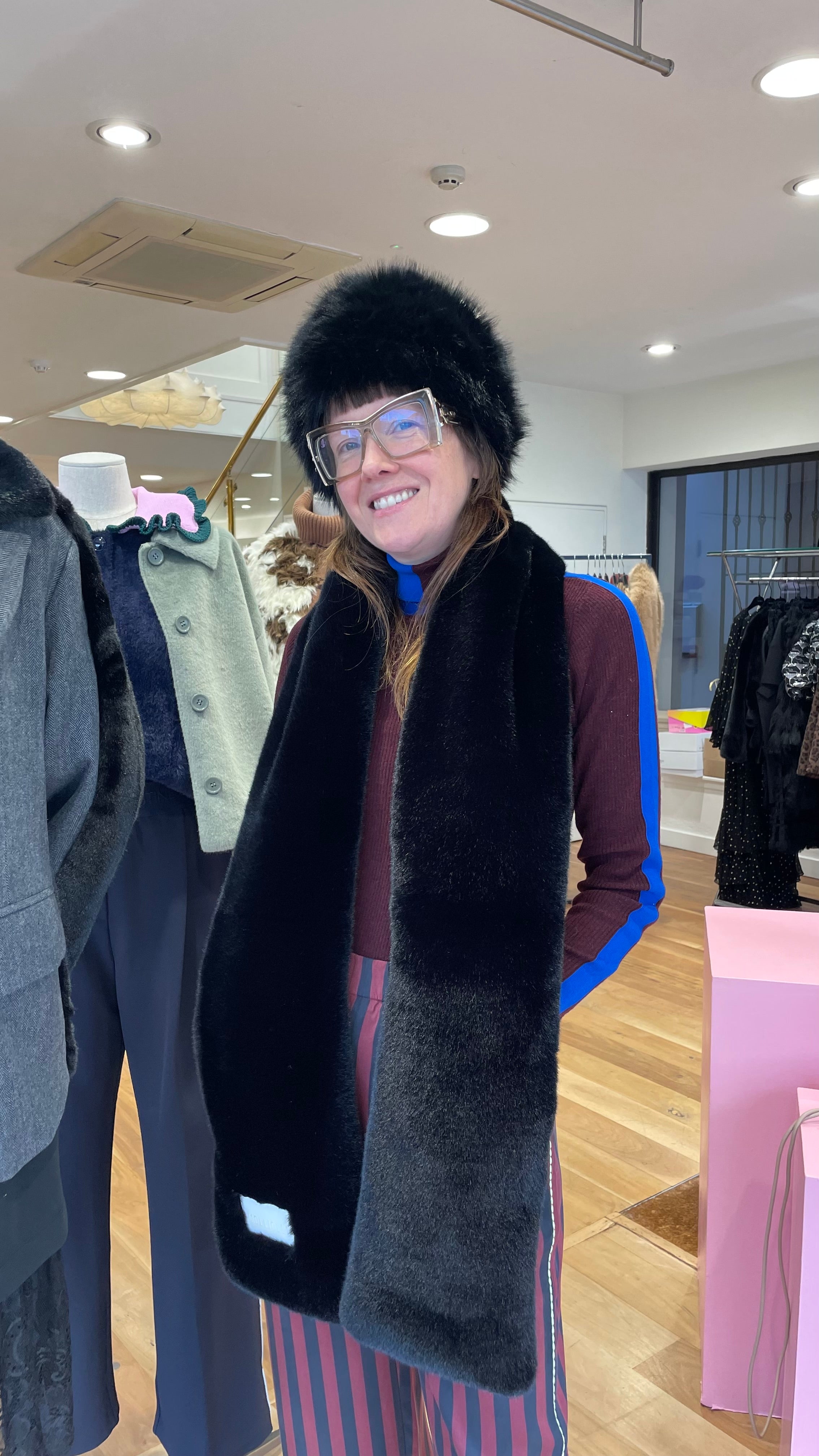 MOLLIOLLI FRIDA BLACK FAUX FUR HAT 225