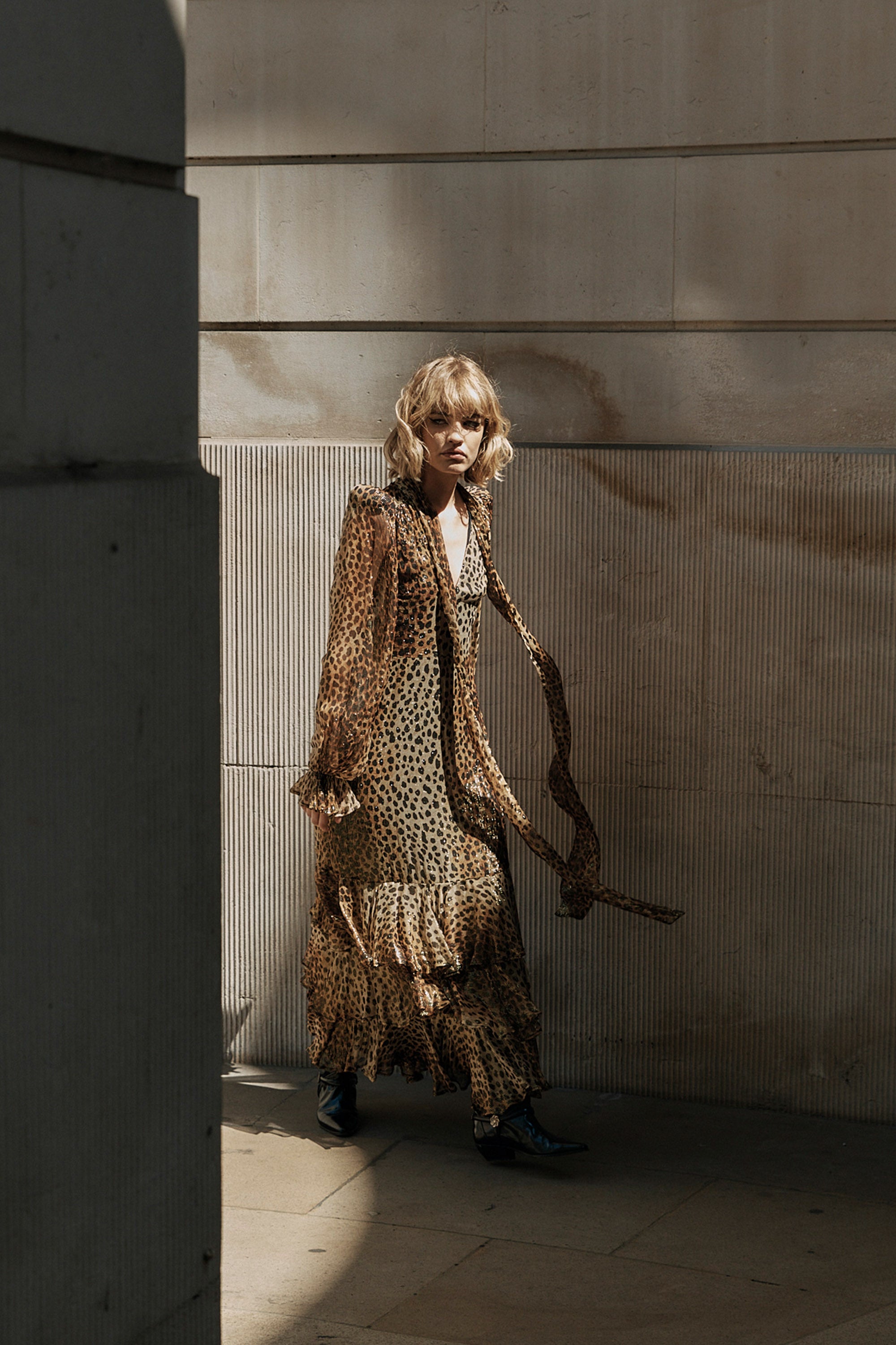 QUEENS OF ARCHIVE  FARRAH DRESS QOA186 225