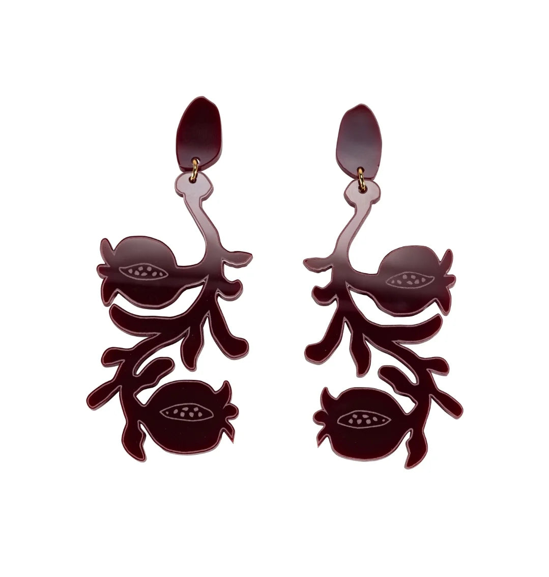 CAPULET & MONTAGUE POMERGRANTES BURGUNDY EARRINGS 225