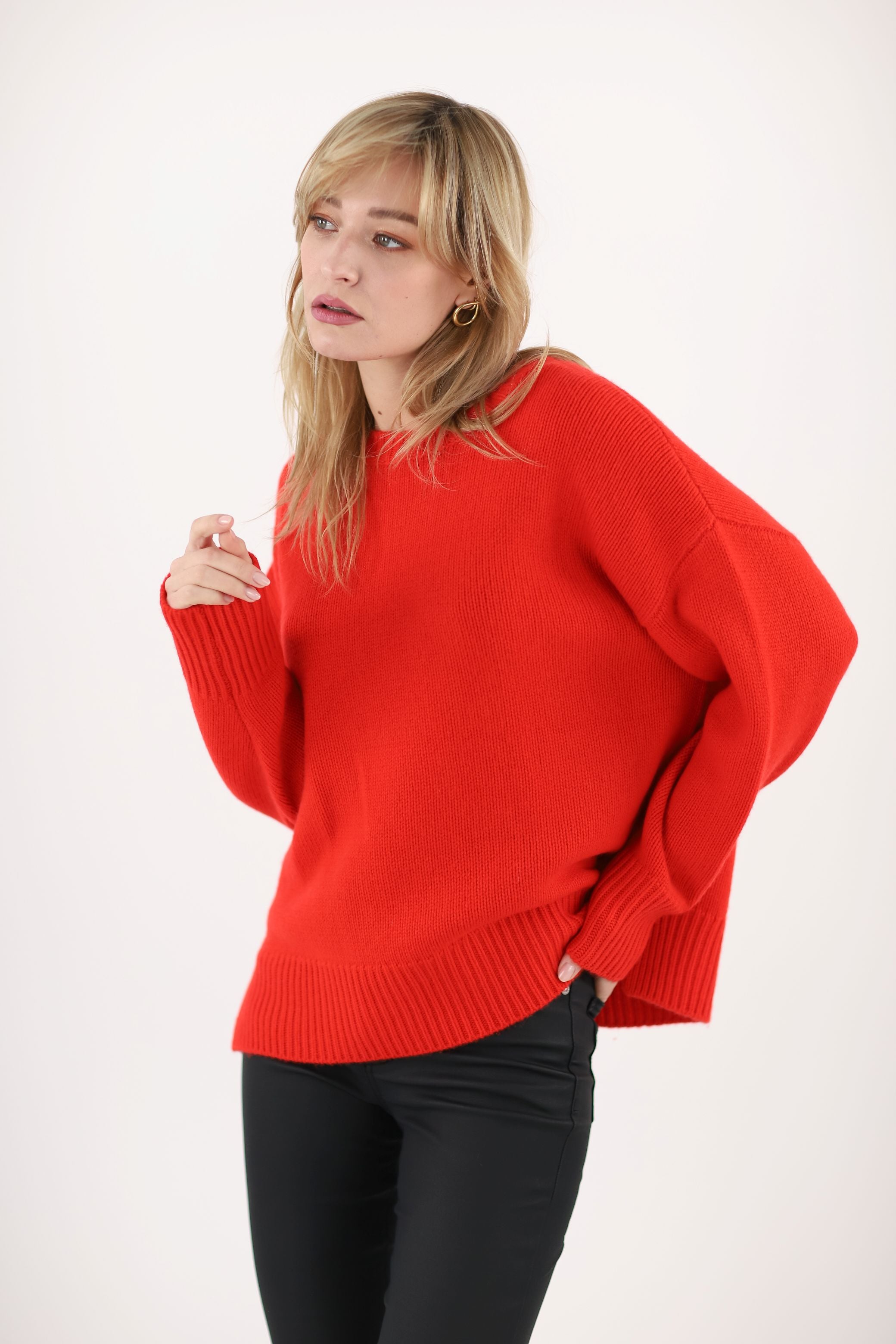 ESTHEME RED ROUND NECK CHUNKY KNIT WES25113H 225