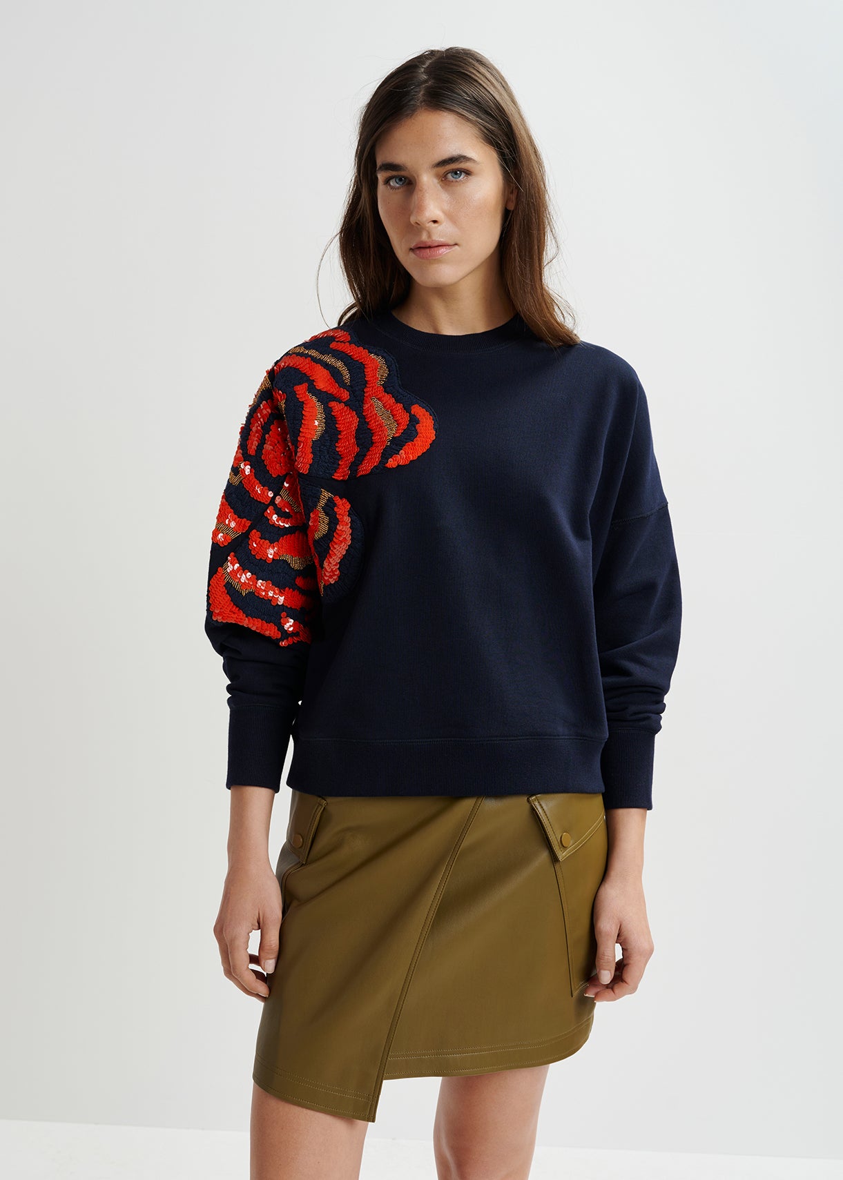 ESSENTIEL ANTWERP GAG SWEATSHIRT 224