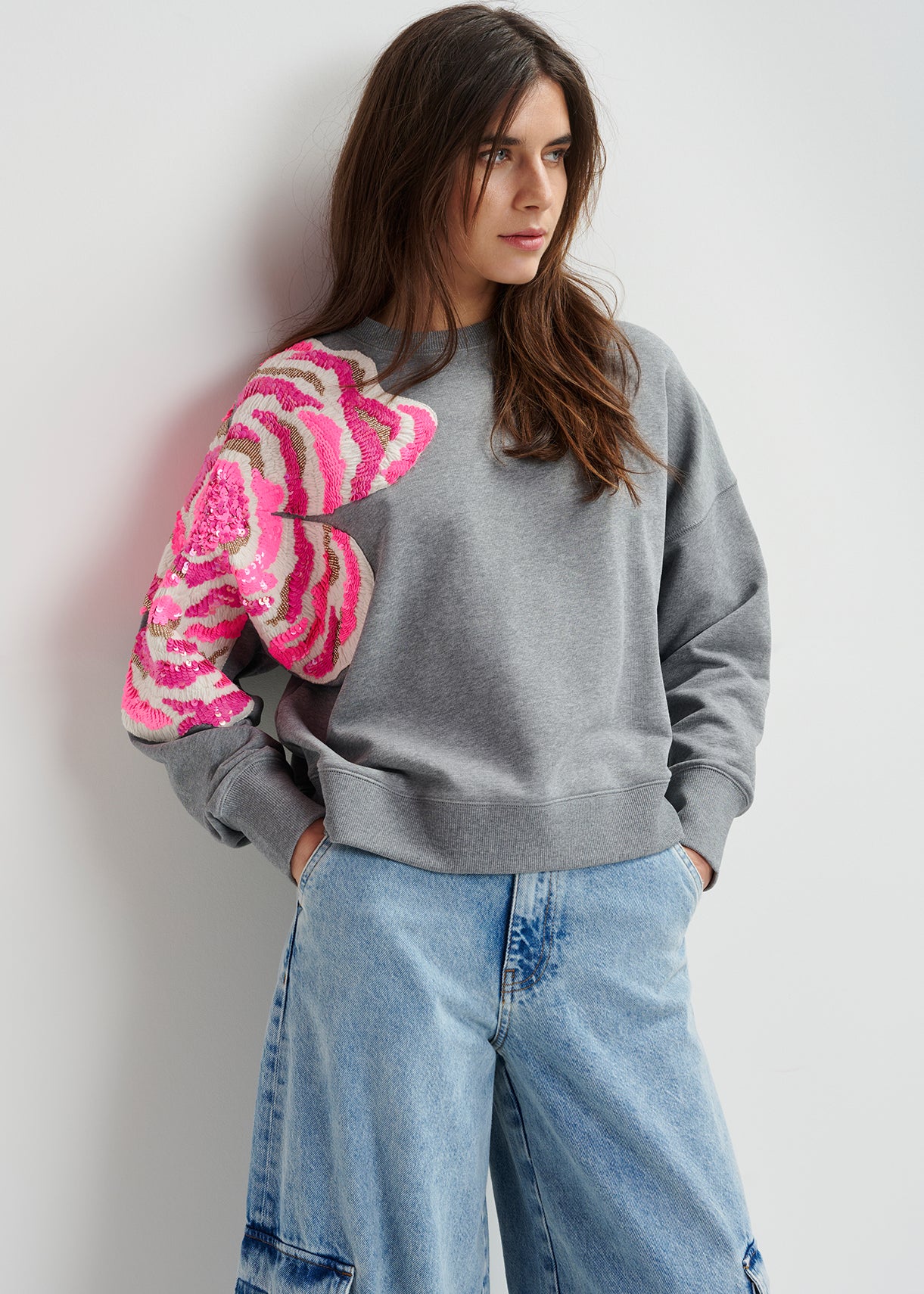 ESSENTIEL ANTWERP GAG SWEATSHIRT 224