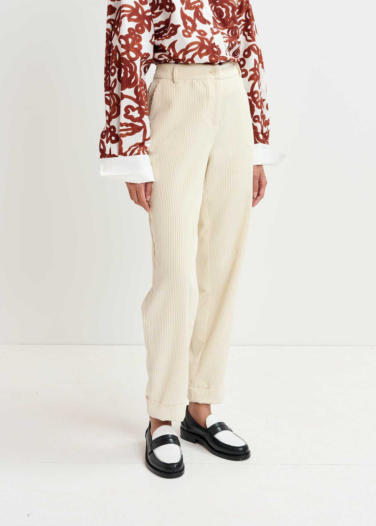 ESSENTIEL ANTWERP GARDENIA PANTS 224