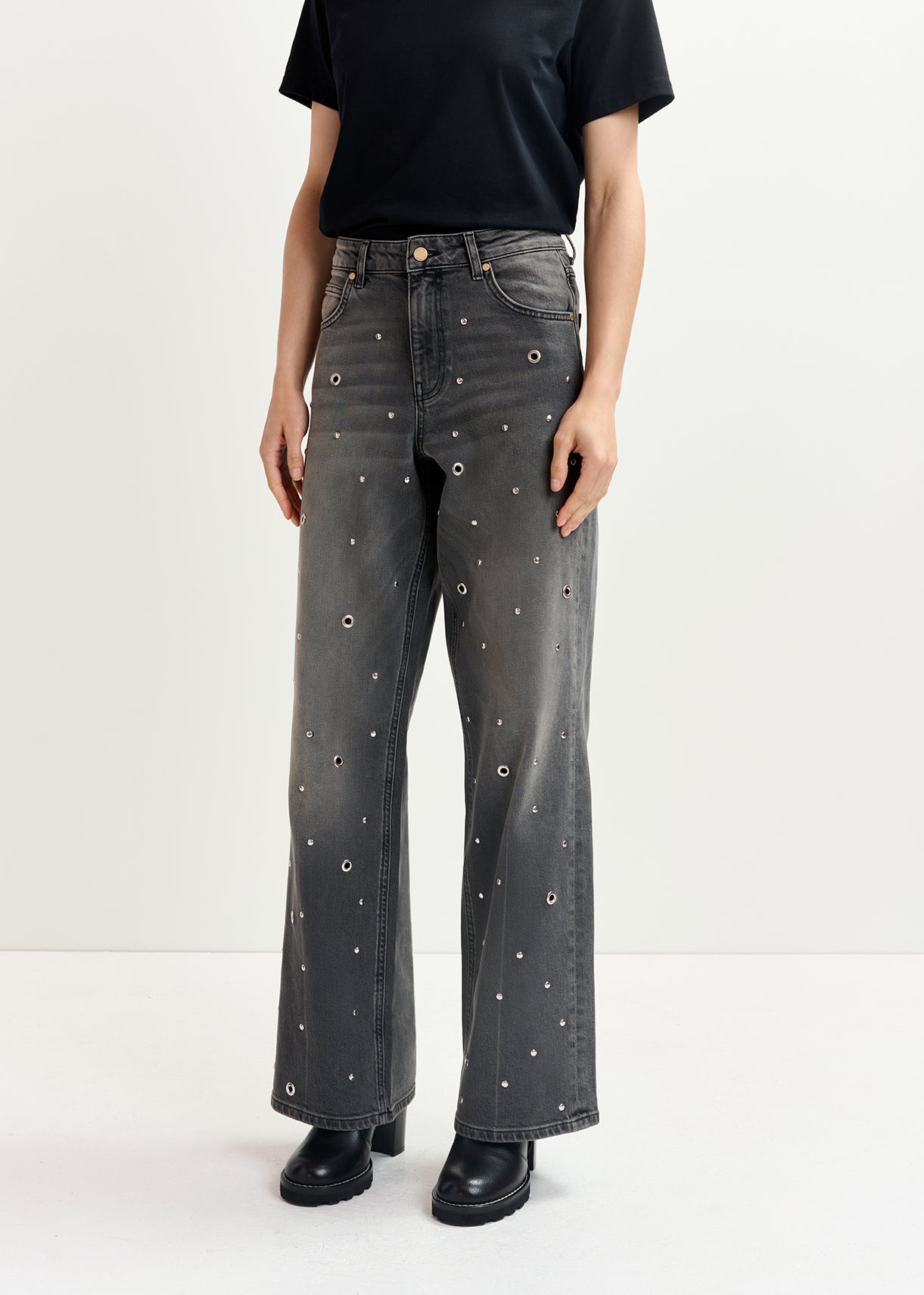 ESSENTIEL ANTWERP GARMENT EYELET JEANS 224