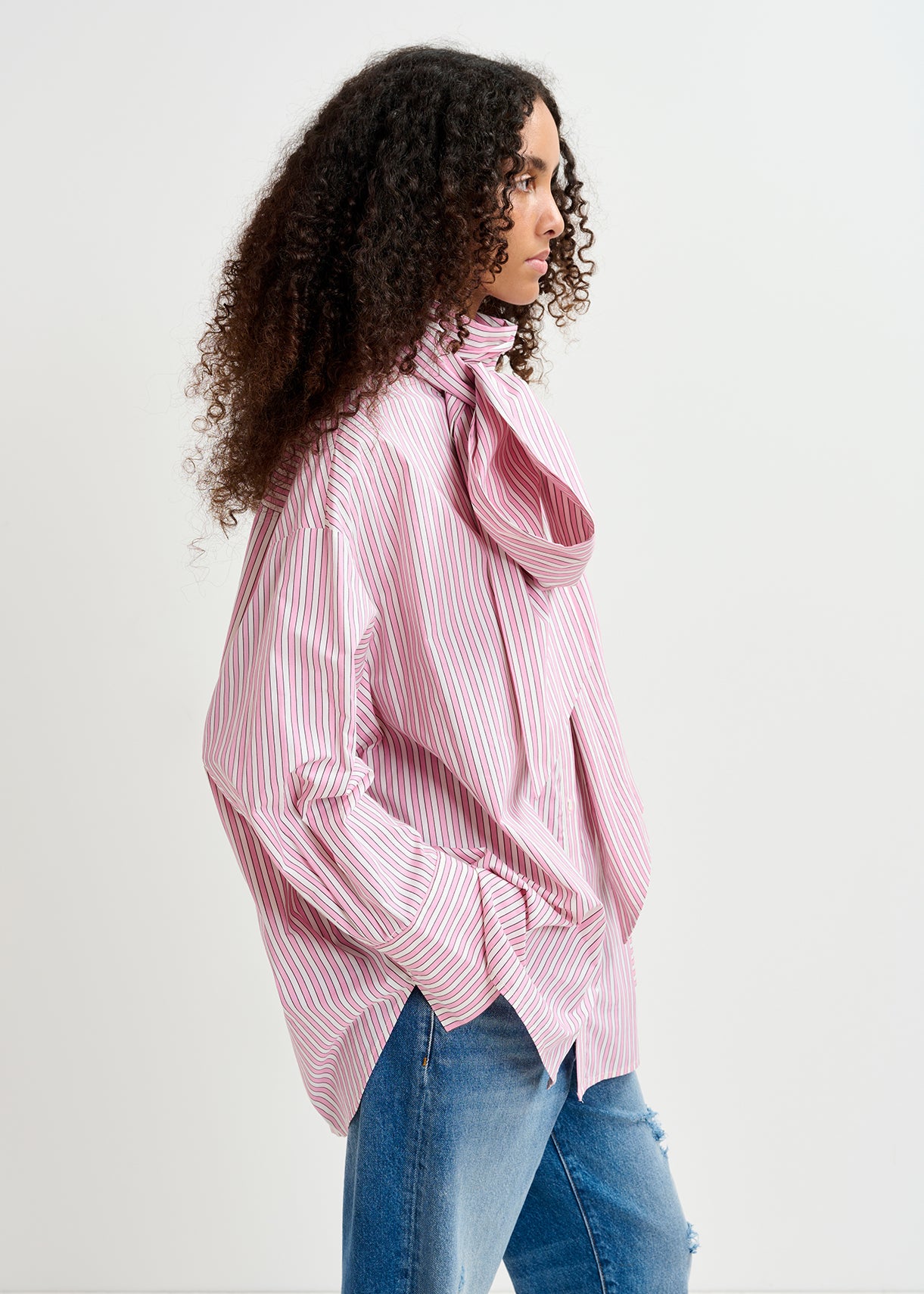 ESSENTIEL ANTWERP GRETA BOW SHIRT 224