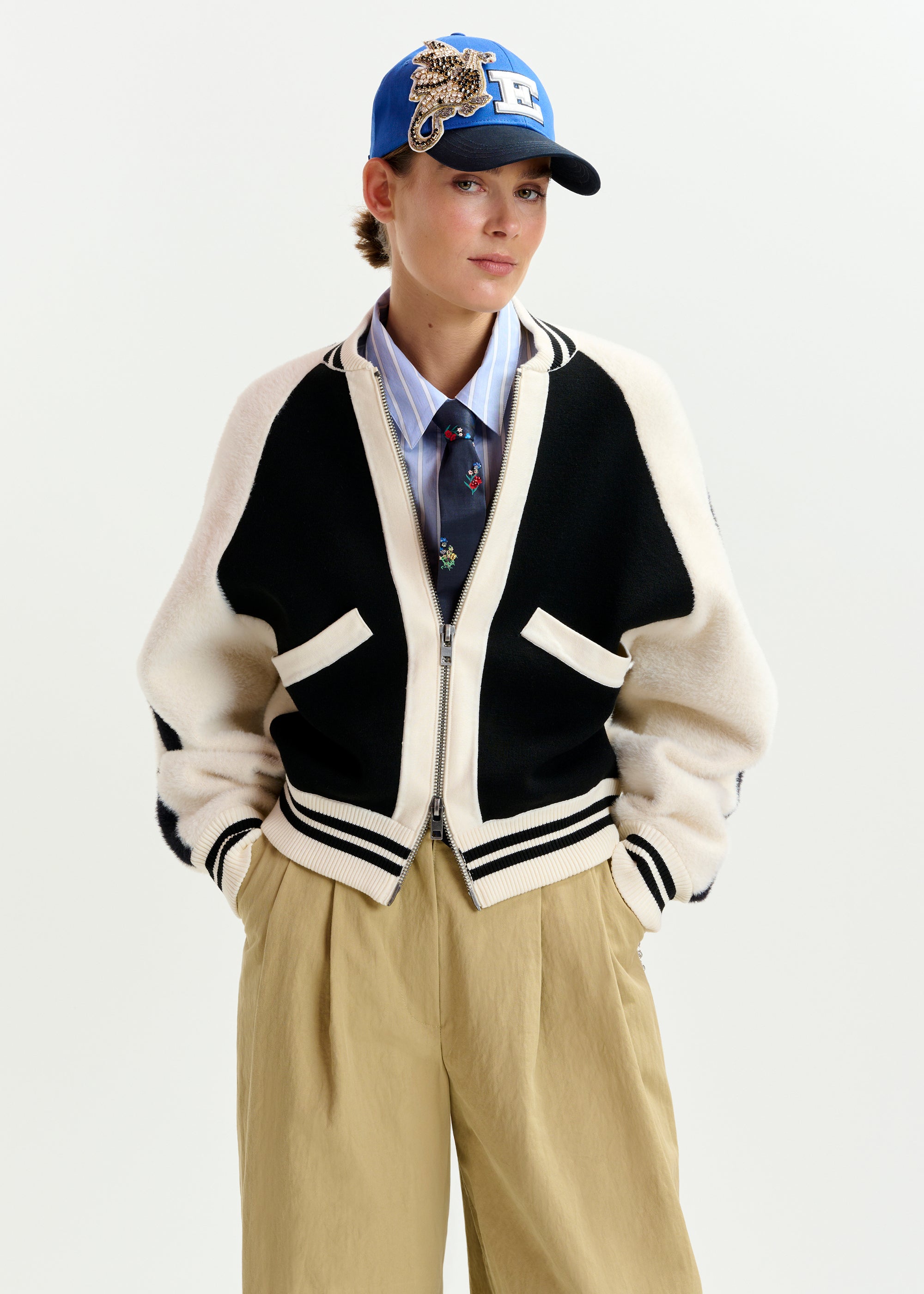 ESSENTIEL ANTWERP IDOL BLACK CARDIGAN 225