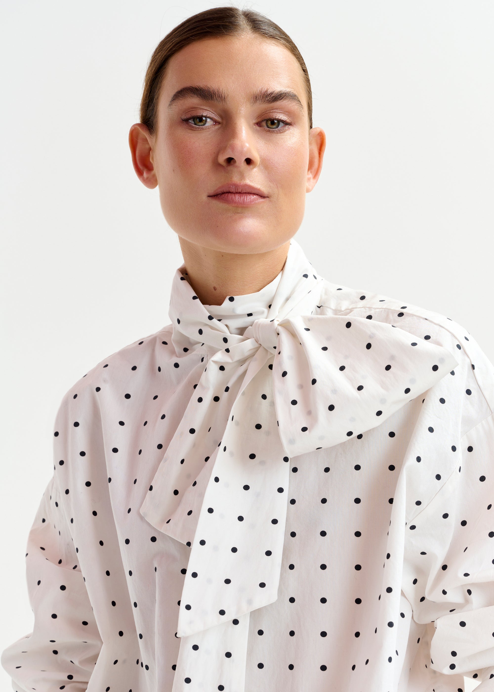 ESSENTIEL ANTWERP IMOVERIT OFF WHITE SHIRT 225