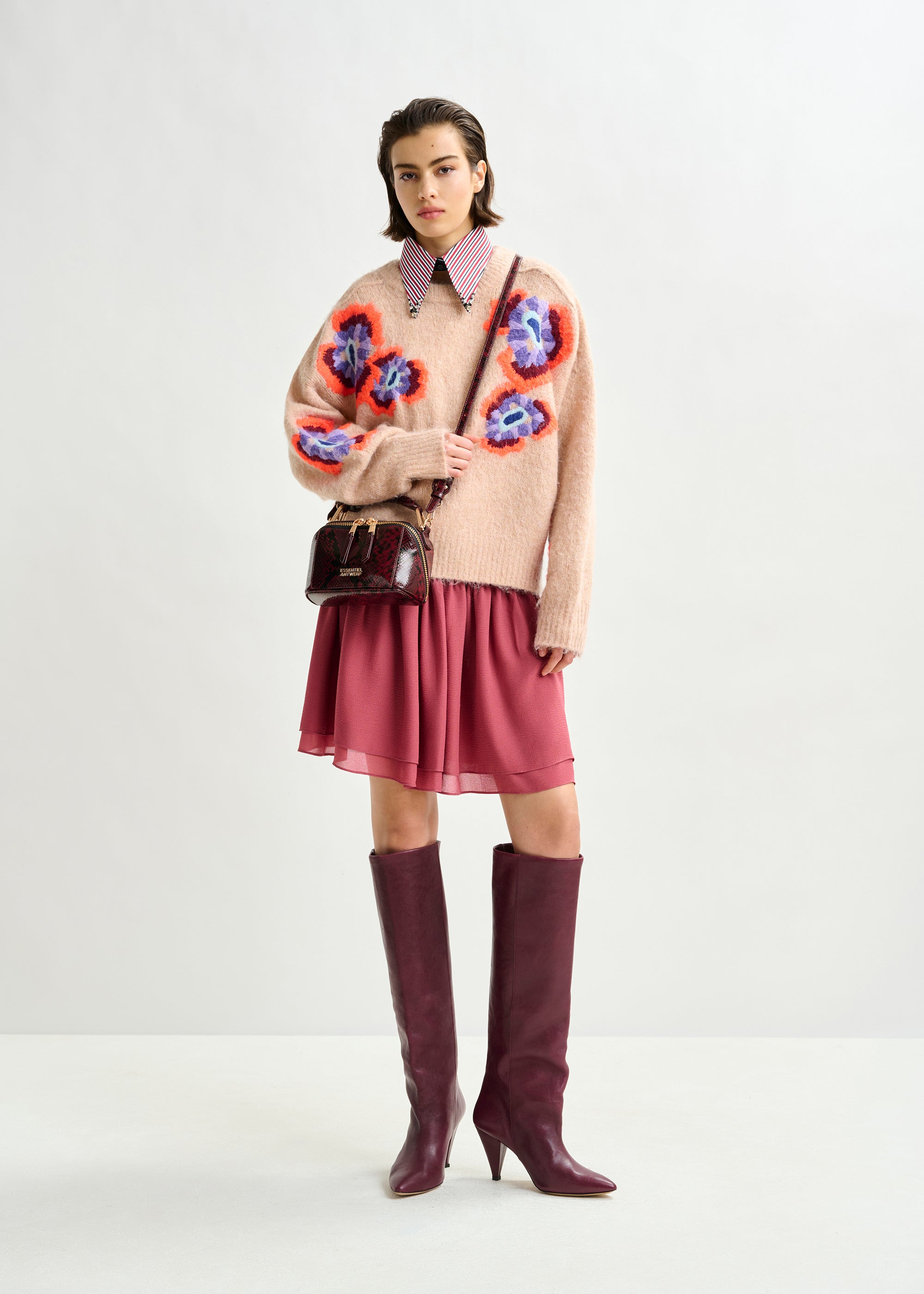 ESSENTIEL ANTWERP IMPOSSIBLE1 BEIGE PULLOVER 225