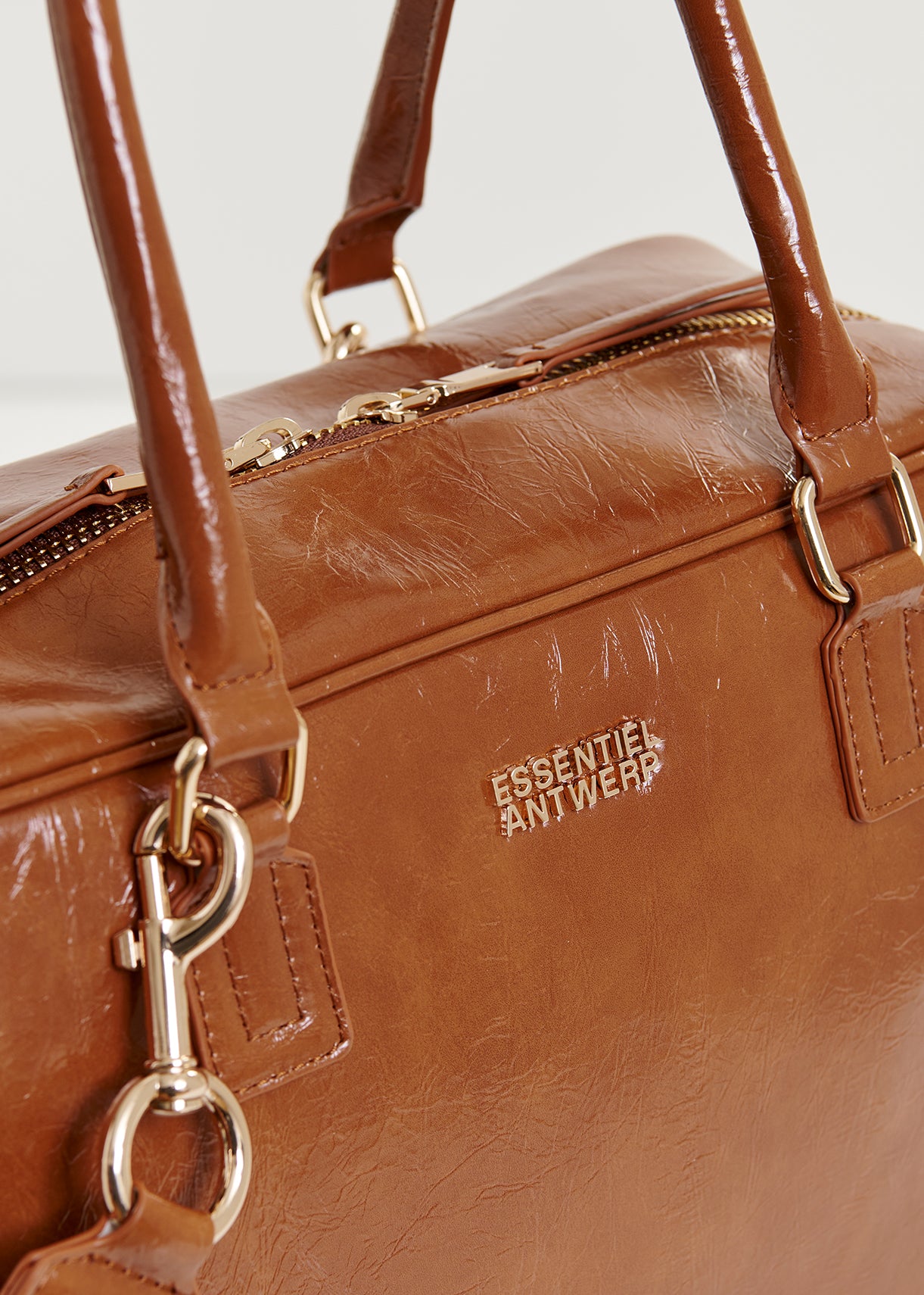 ESSENTIEL ANTWERP IREMY BROWN BAG 225
