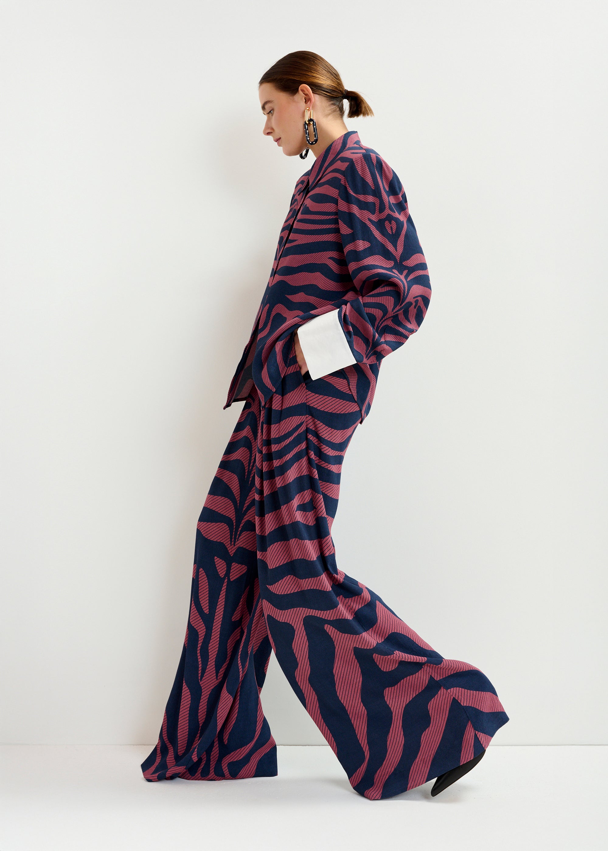 ESSENTIEL ANTWERP ISHOW ZEBRA PRINT SHIRT 225