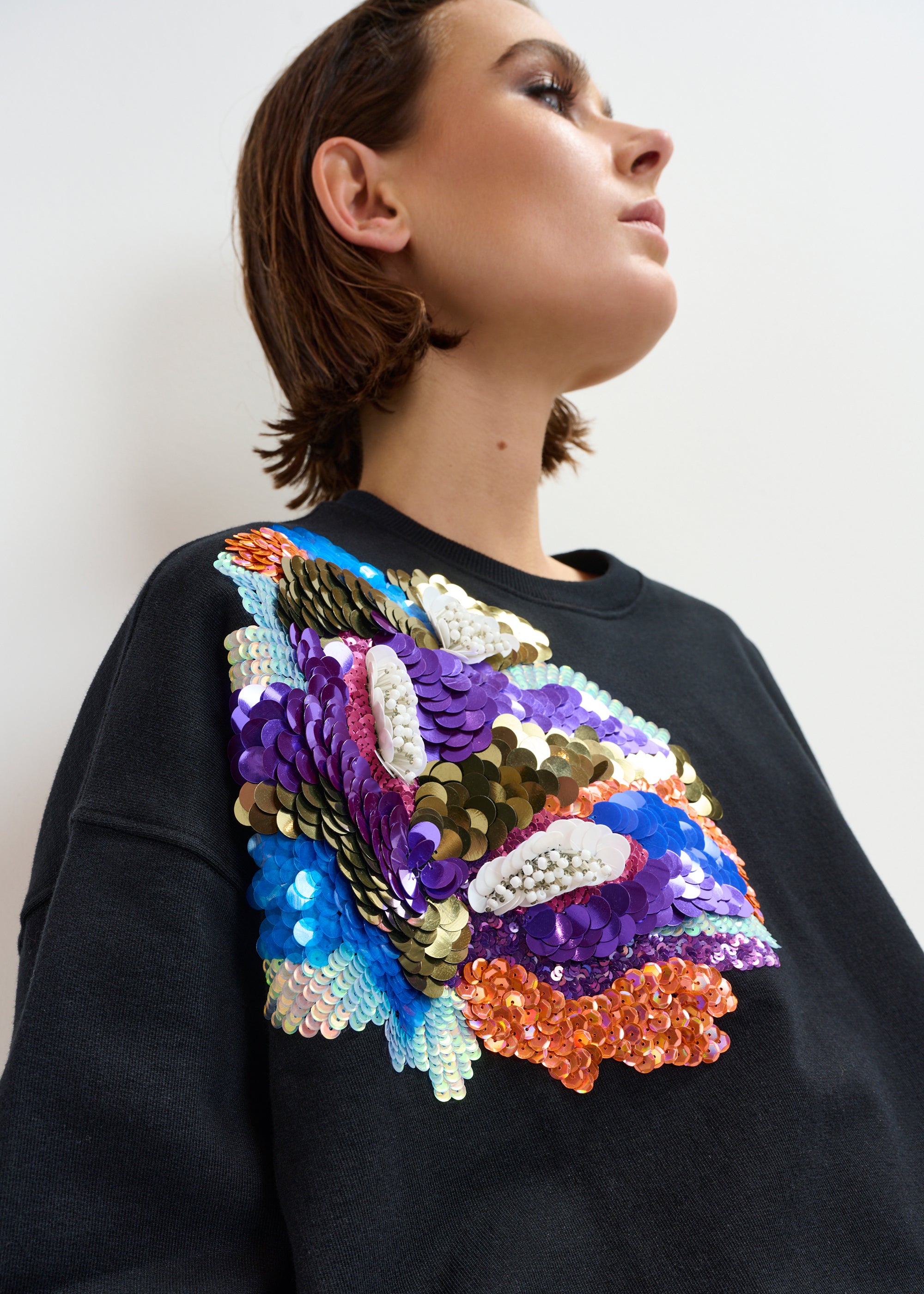 ESSENTIEL ANTWERP IVENING EMBROIDERED  BLACK SWEATSHIRT 225