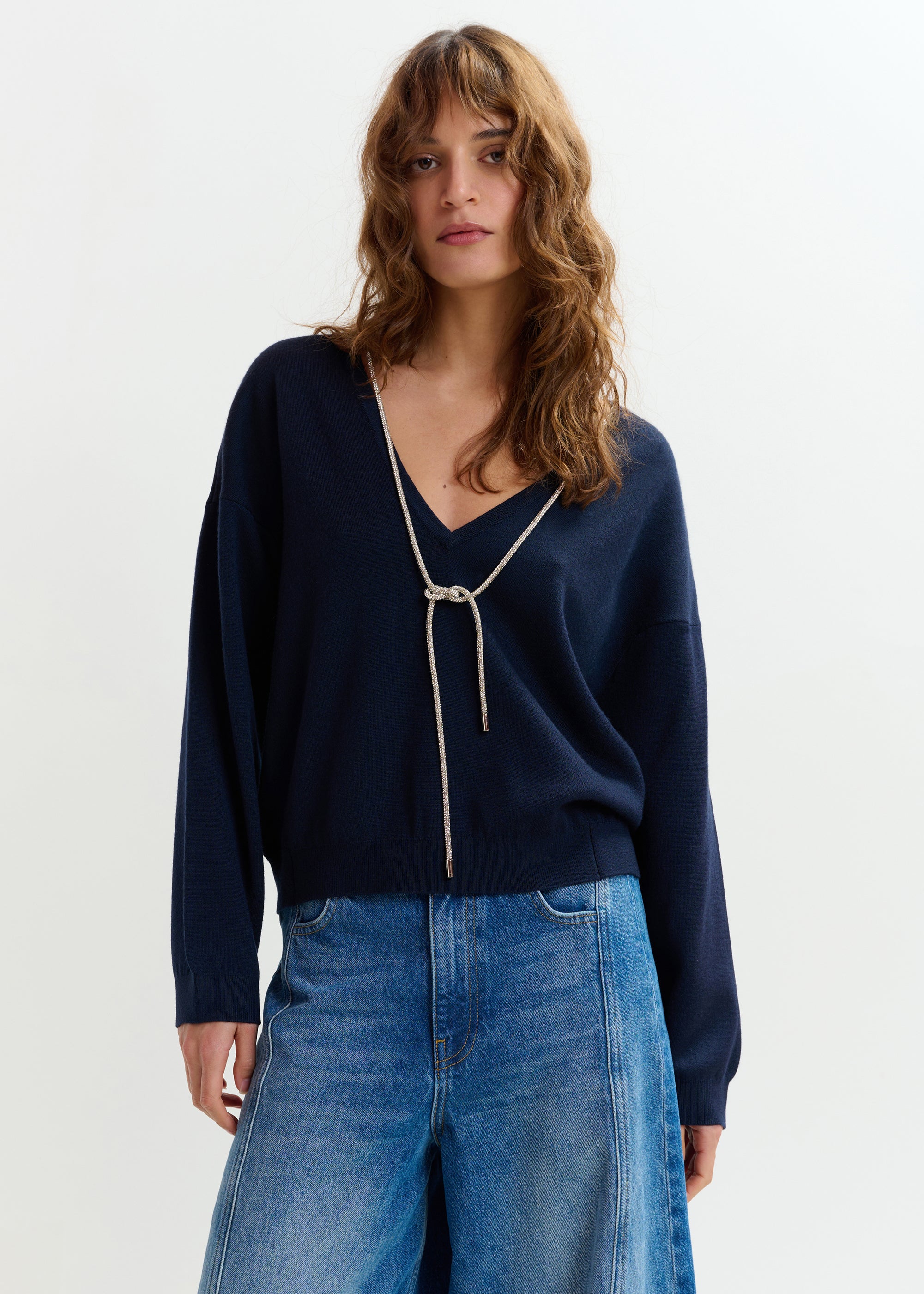 ESSENTIEL ANTWERP JEMINI PULLOVER WITH NECKLACE NAVY 126