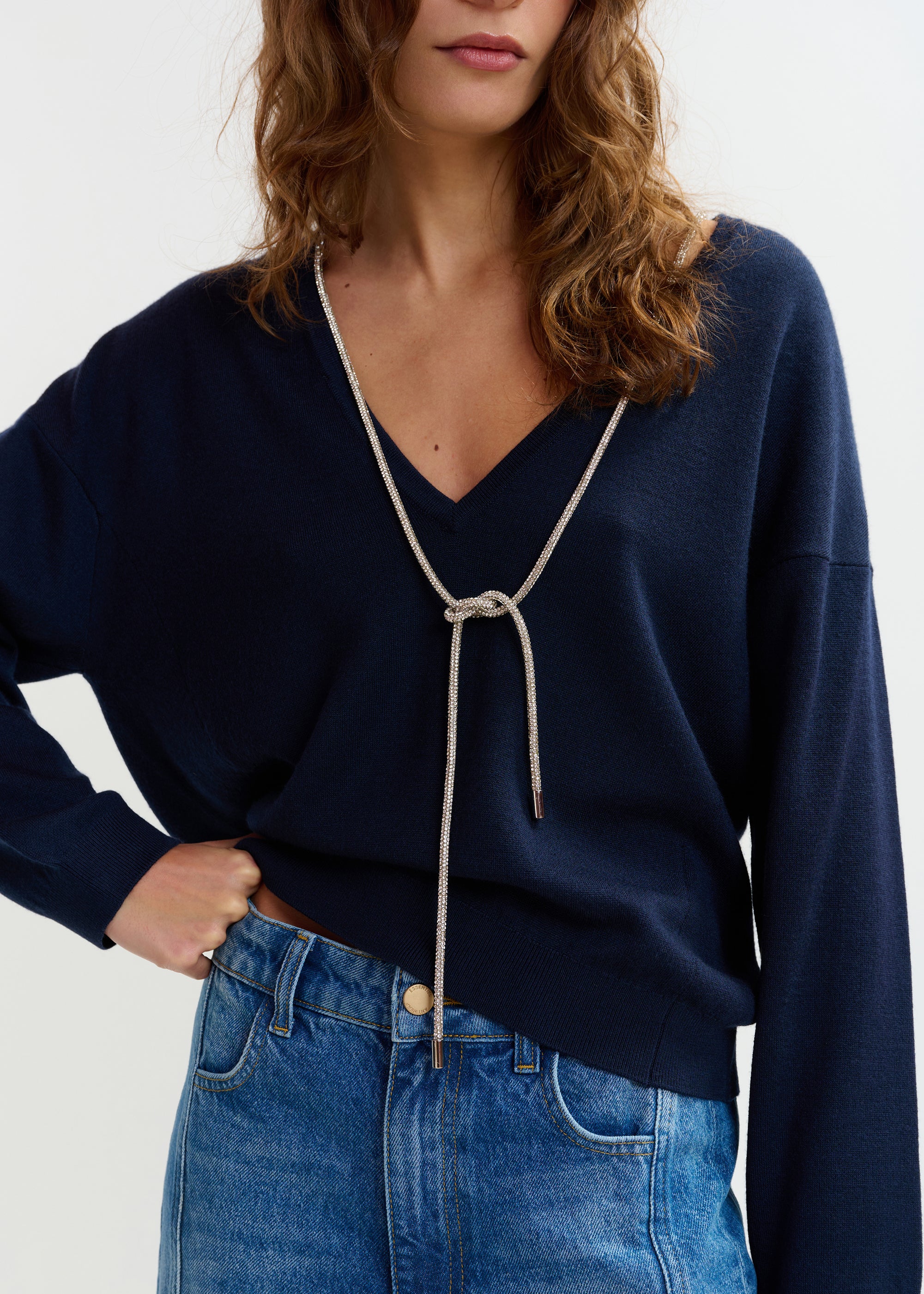 ESSENTIEL ANTWERP JEMINI PULLOVER WITH NECKLACE NAVY 126