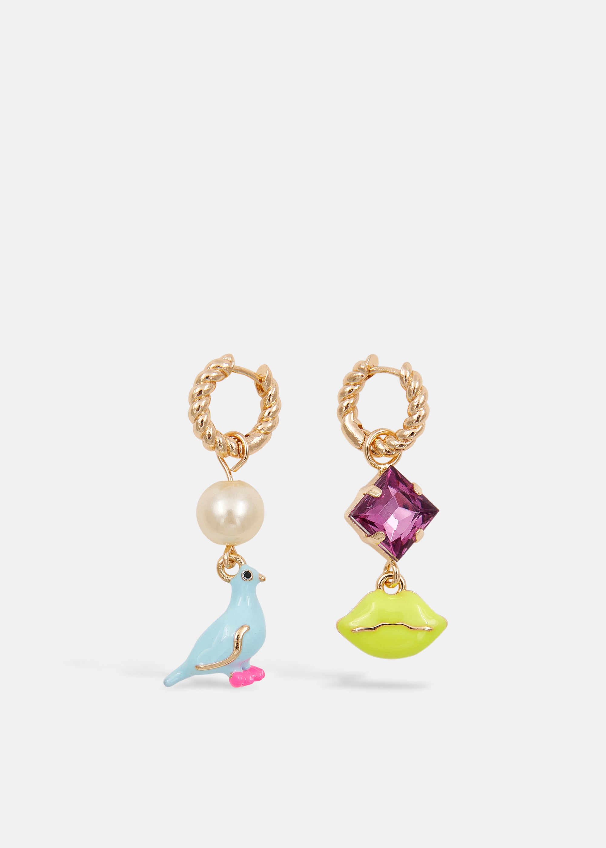 ESSENTIEL ANTWERP JHOLY EARRINGS WITH CHARMS MULTI 126