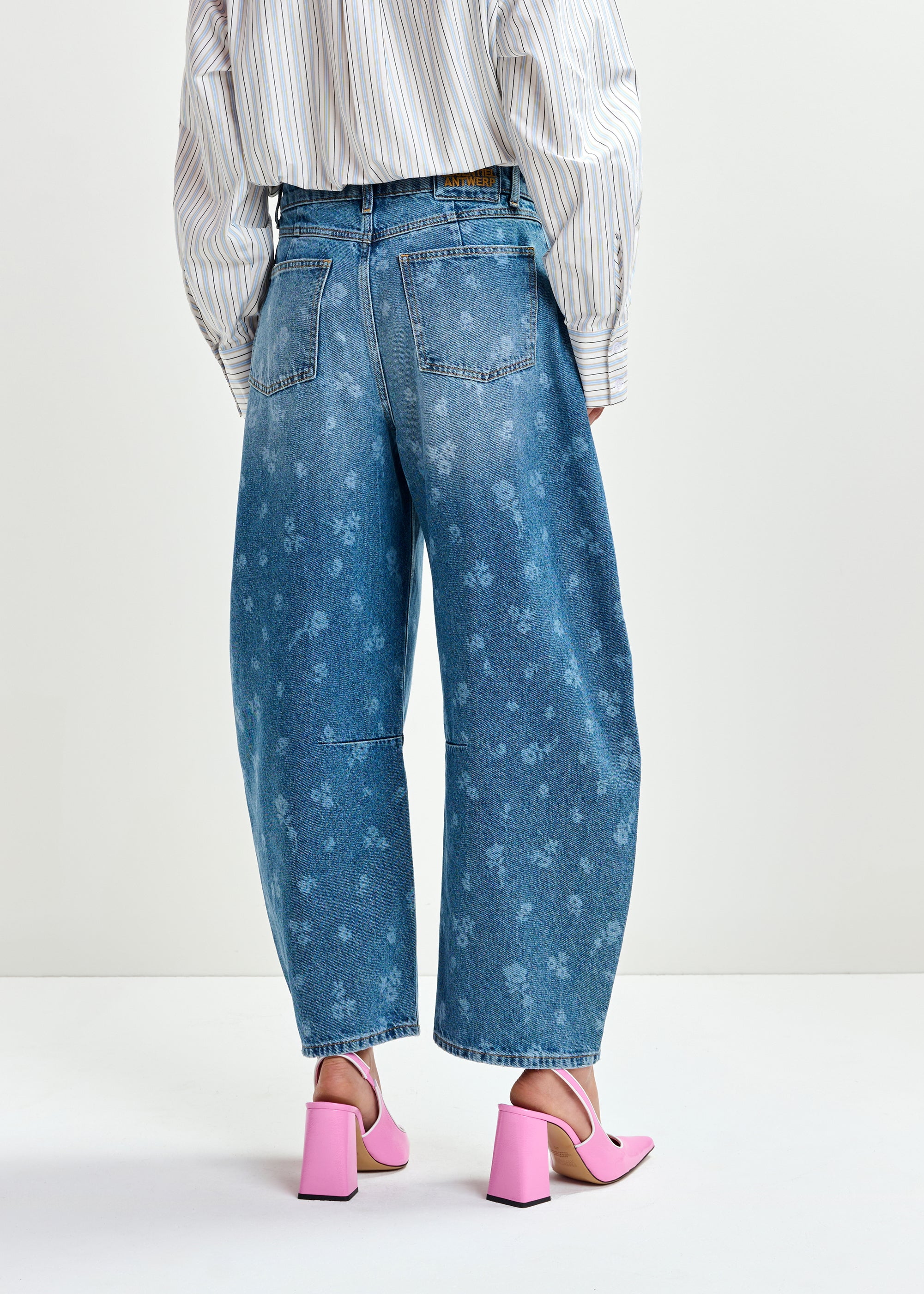 ESSENTIEL ANTWERP JO1 BARREL LEG JEANS DENIM 126