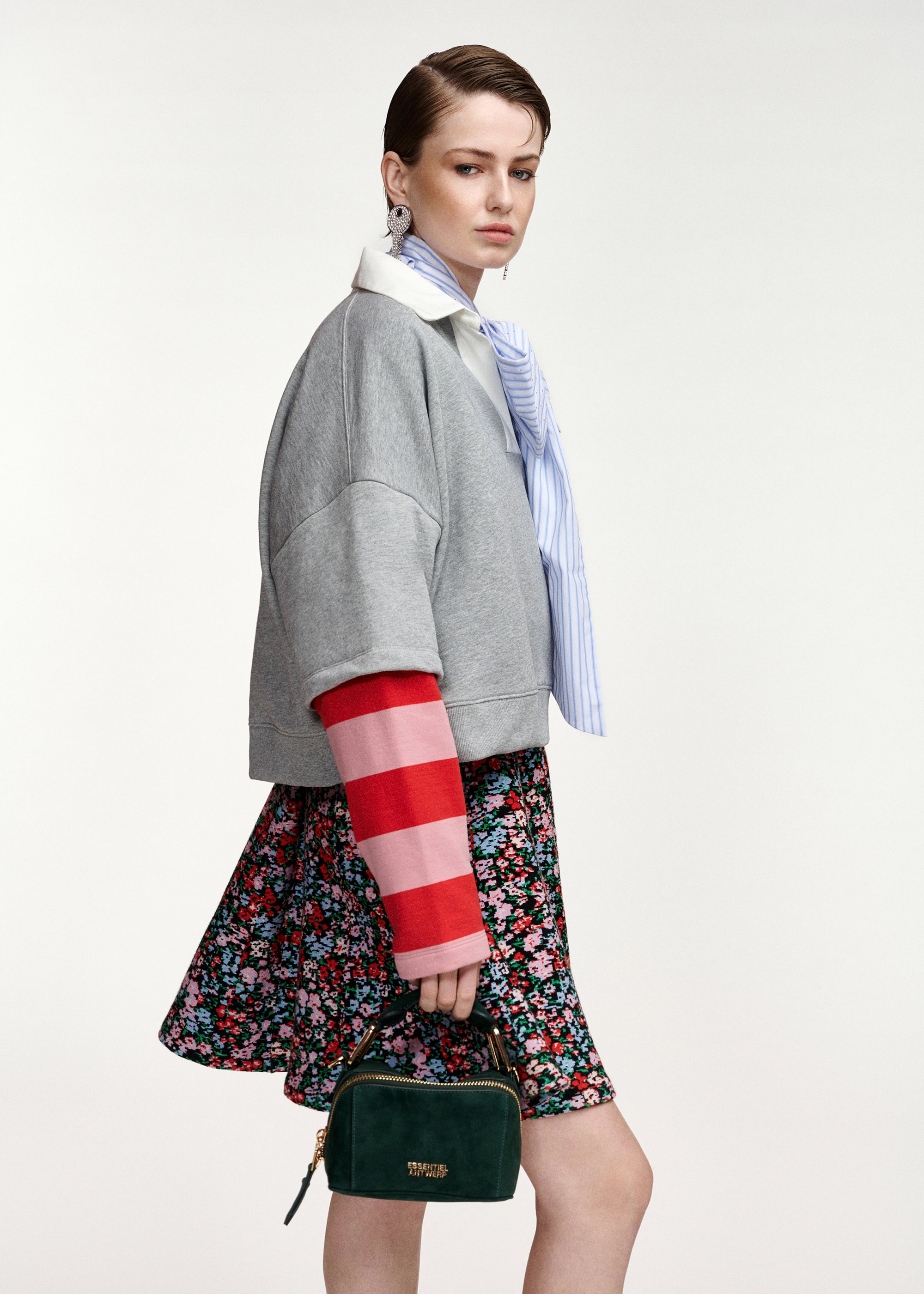 ESSENTIEL ANTWERP RED KANTELOU POLO SWEATSHIRT 226