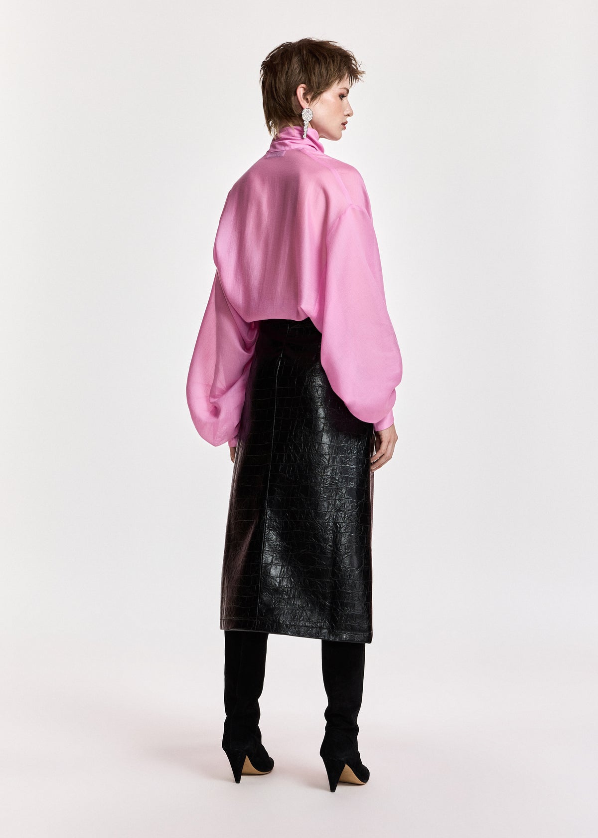 ESSENTIEL ANTWERP PINK KARISMATIC PUSSY BOW TIE TOP 226