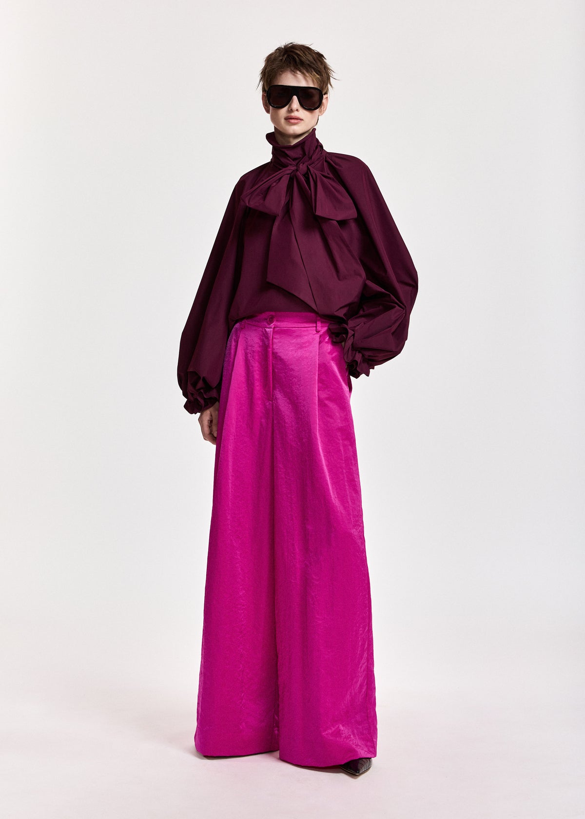 ESSENTIEL ANTWERP WINE KEILY PUSSY BOW TIE TOP 226