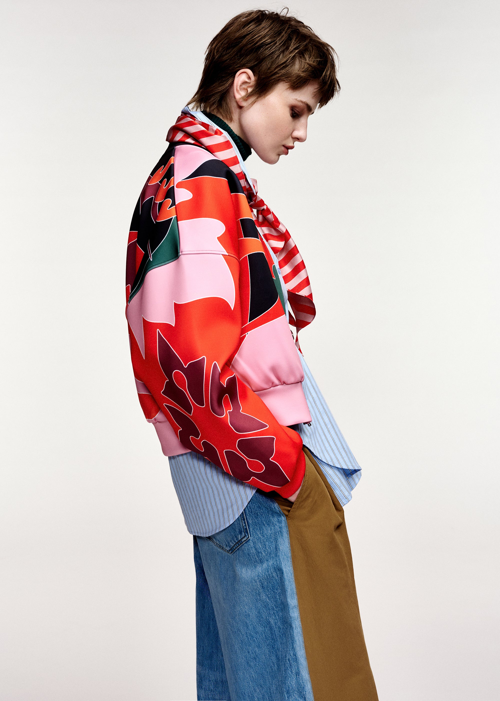 ESSENTIEL ANTWERP RED KIVA PLACED PRINT BOMBER 226