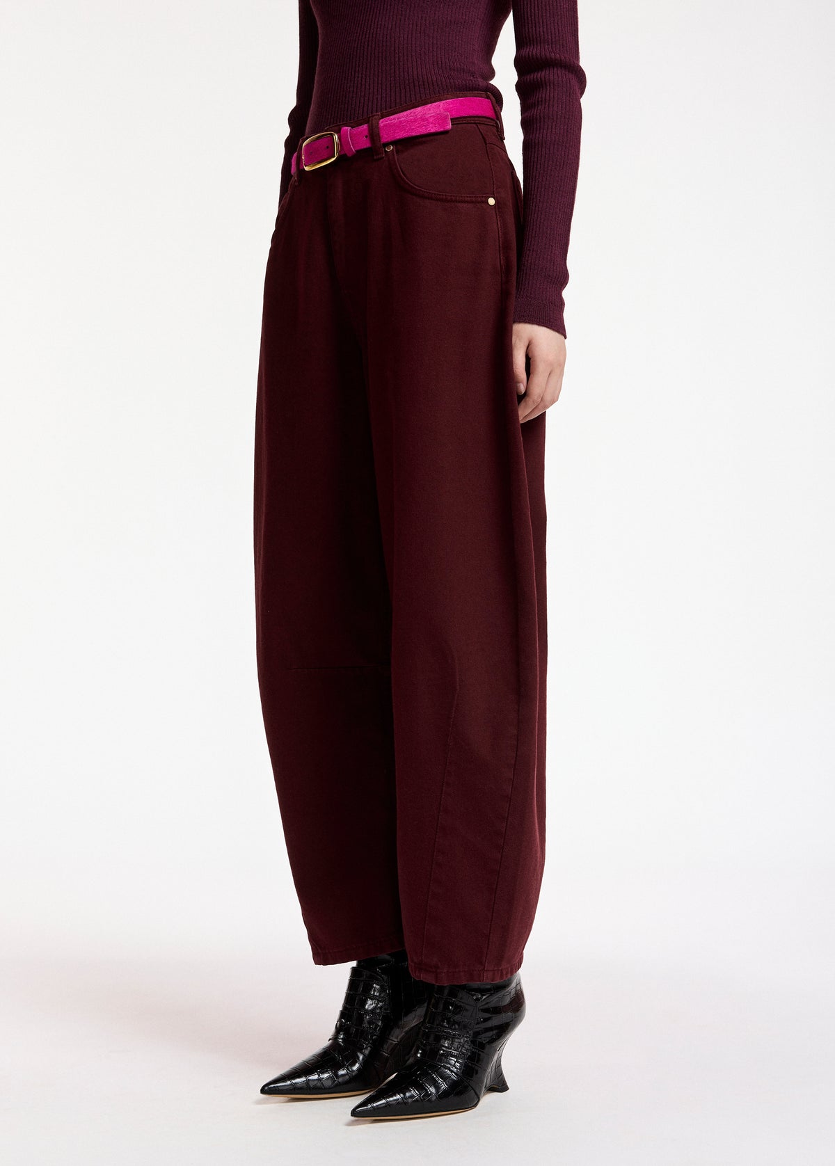 ESSENTIEL ANTWERP WINE KOKOS COLOUR DENIM BARREL LEG KOKOS 226