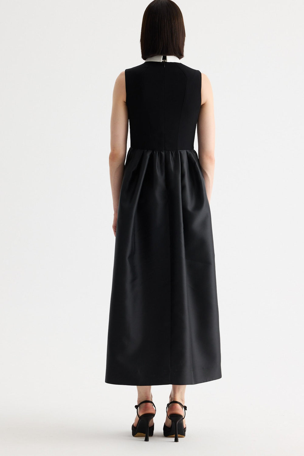 BIRELIN COUTURE BLACK COLLAR DRESS 05-046 226
