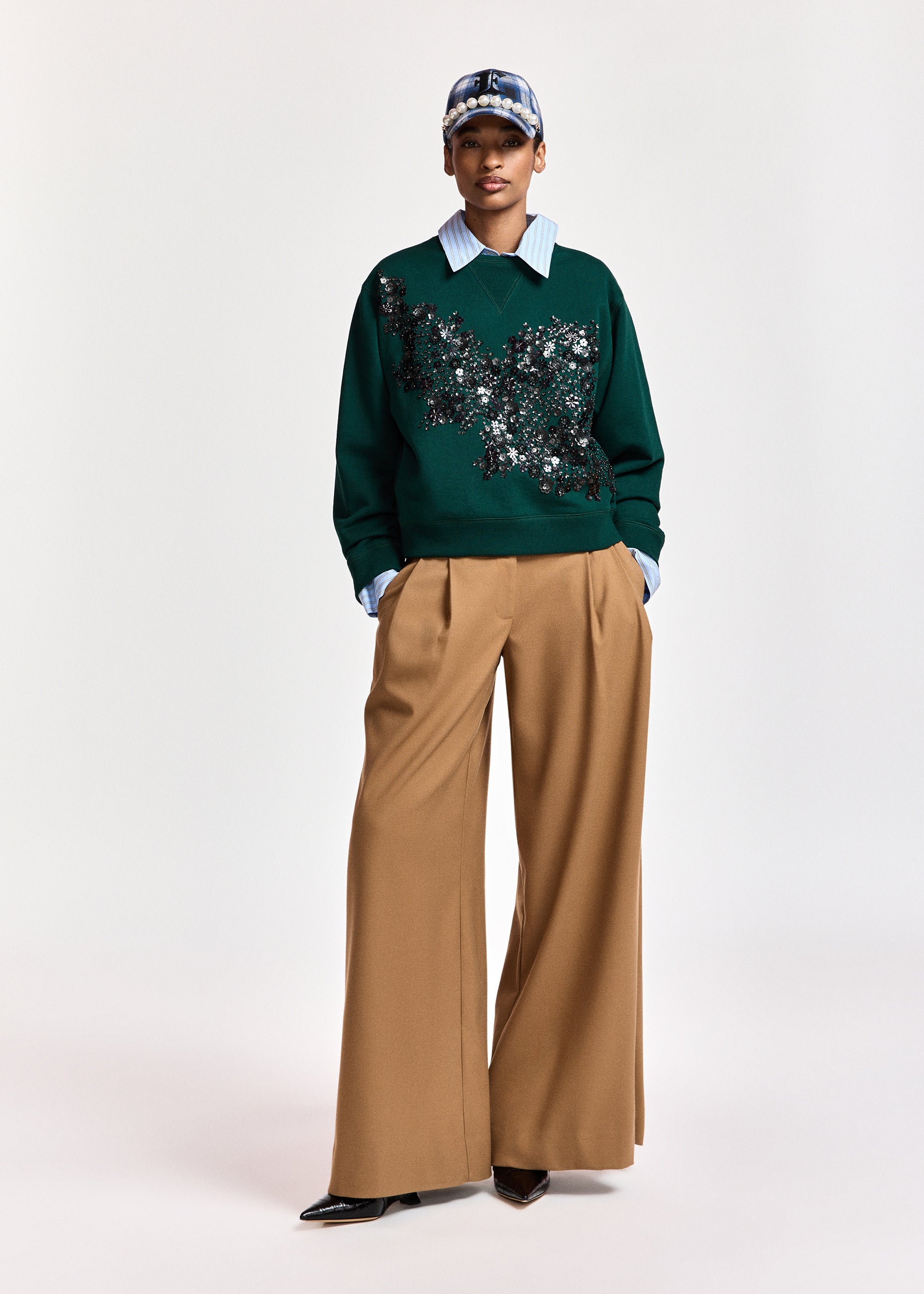 ESSENTIEL ANTWERP GREEN EMBROIDERED SWEATSHIRT KRUIMEL 226