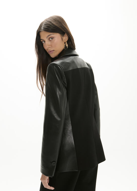 LOLA CASADEMUNT BLACK PLEATH JACKET LF2602012 226