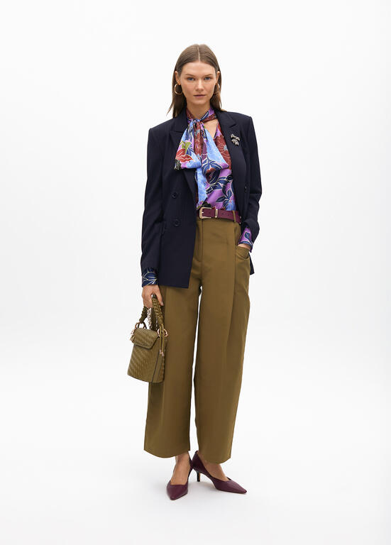 LOLA CASADEMUNT KHAKI CHINO TROUSERS 2514018 225