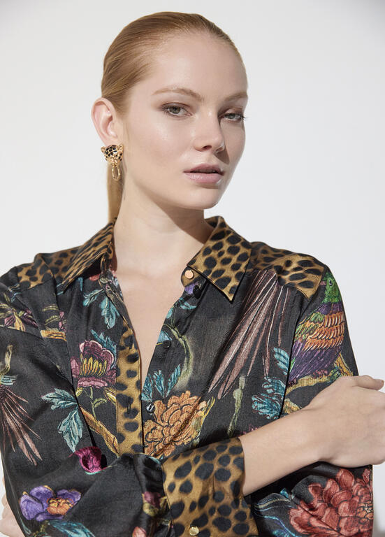 LOLA CASADEMUNT MAITE BLACK FLORAL BLOUSE MF2615017 226