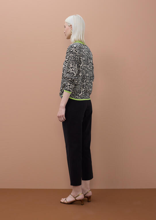 LOLA CASADEMUNT MITE CREAM-BLACK ANIMAL PRINT SWEATER  MS2611008 126